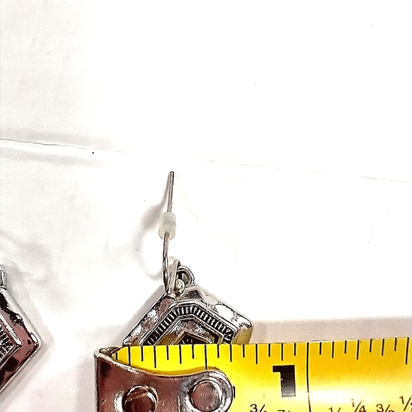 Earrings pierced arrow like style - Picture 3 of 5